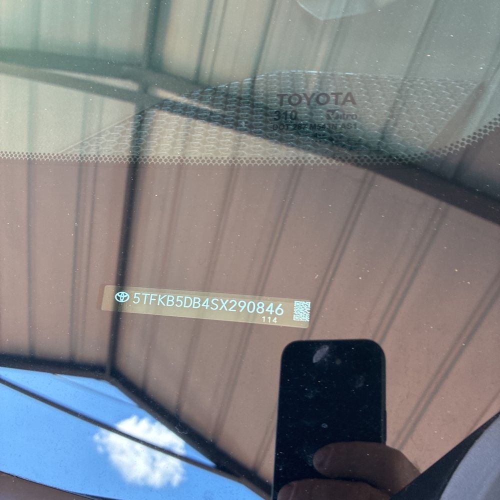 2025 Toyota Tundra SR