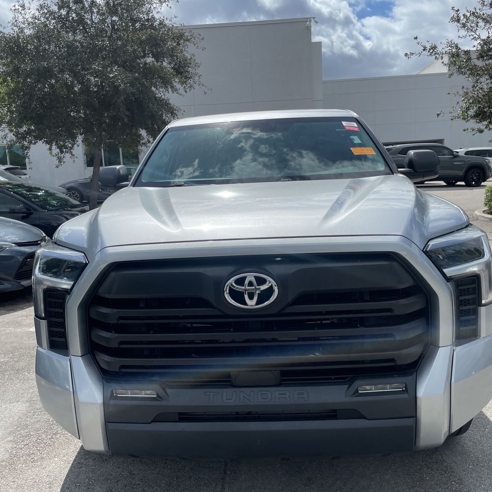 2022 Toyota Tundra SR5