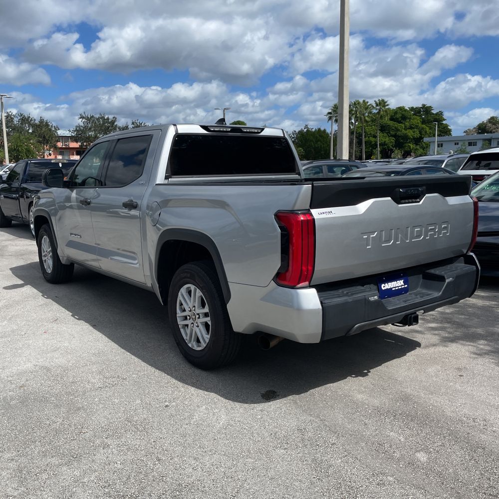 2022 Toyota Tundra SR5