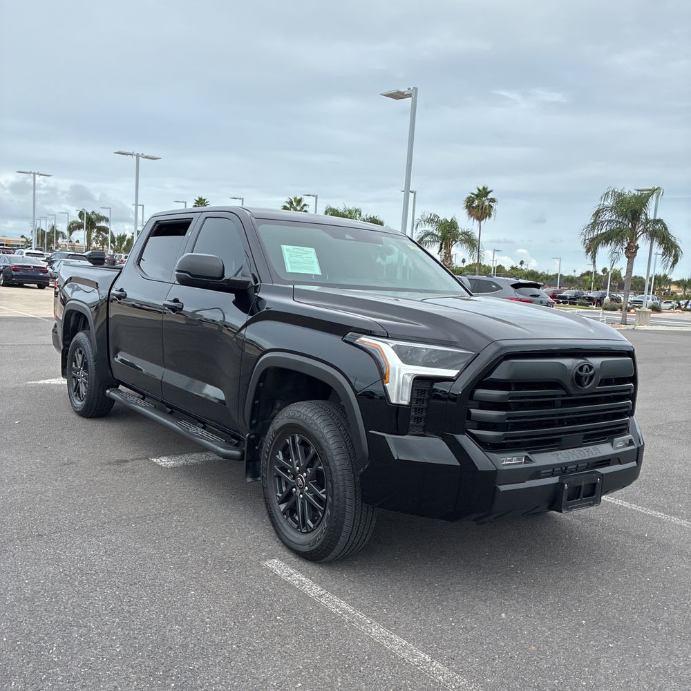2025 Toyota Tundra SR5