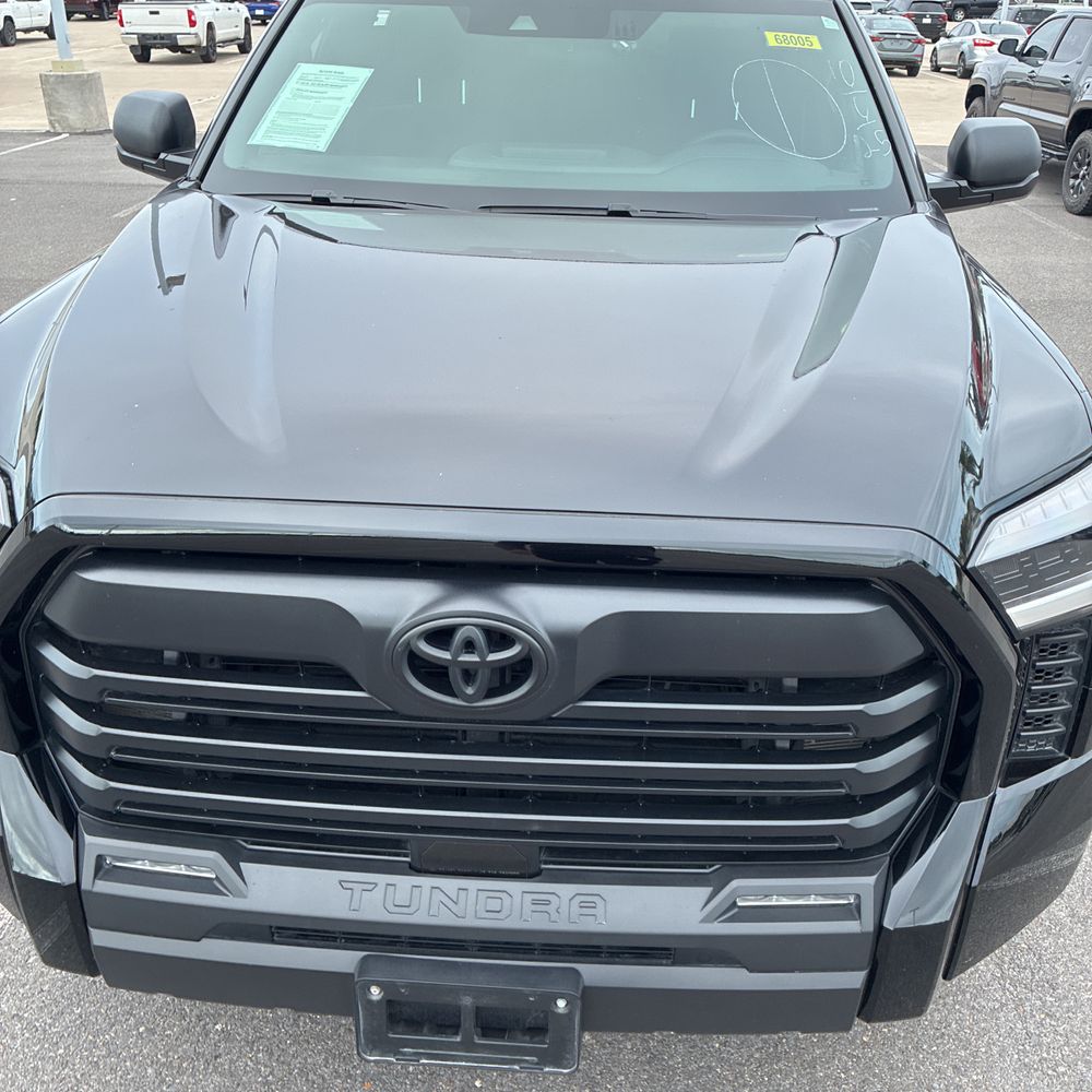 2025 Toyota Tundra SR5