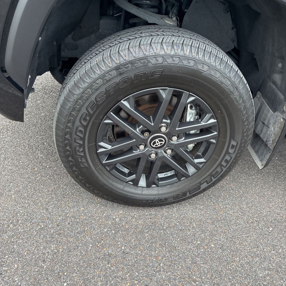 2025 Toyota Tundra SR5