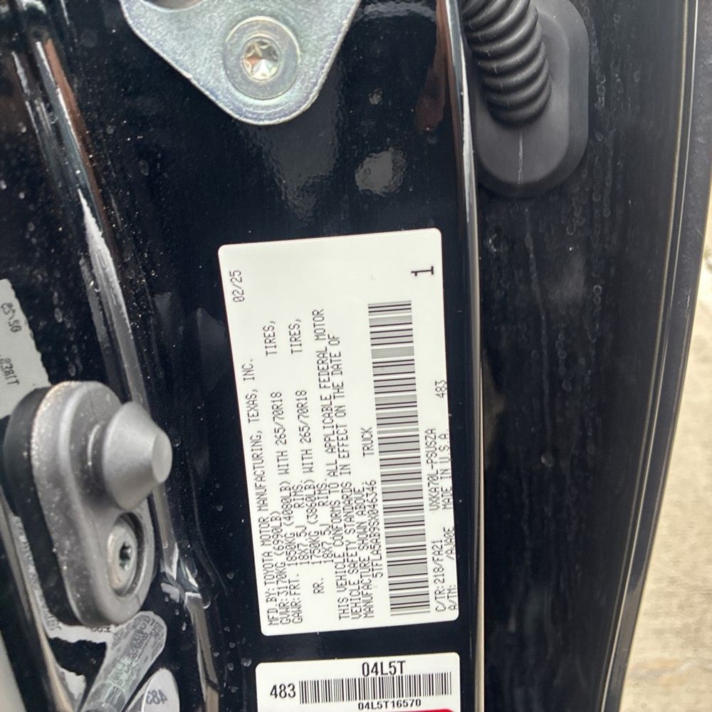 2025 Toyota Tundra SR5