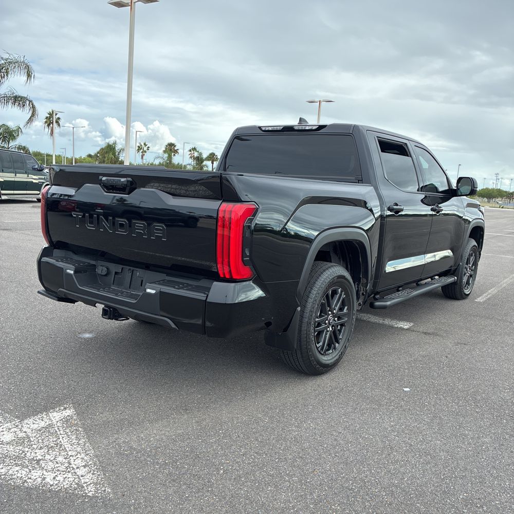 2025 Toyota Tundra SR5
