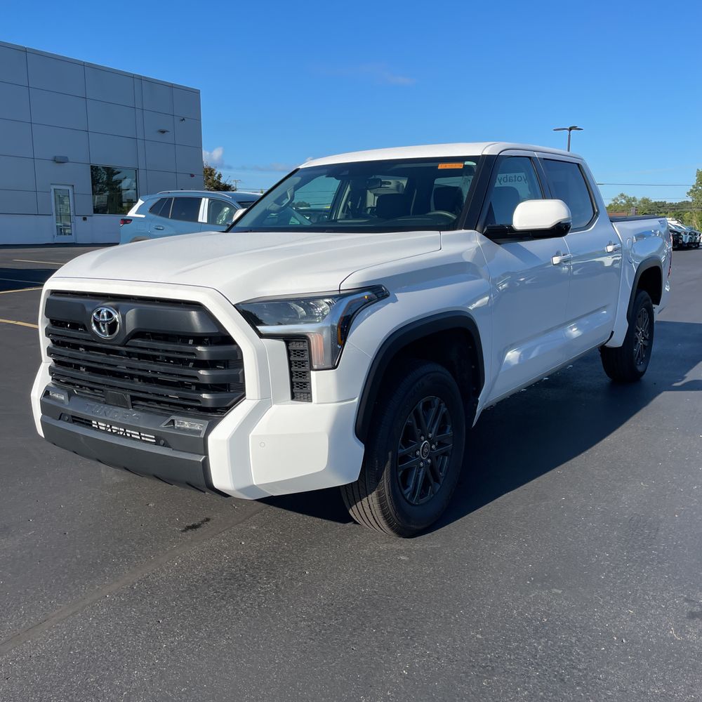 2024 Toyota Tundra SR5