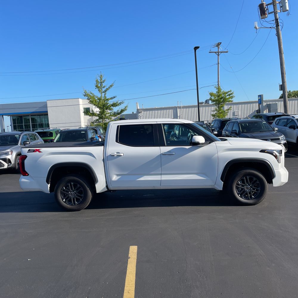 2024 Toyota Tundra SR5
