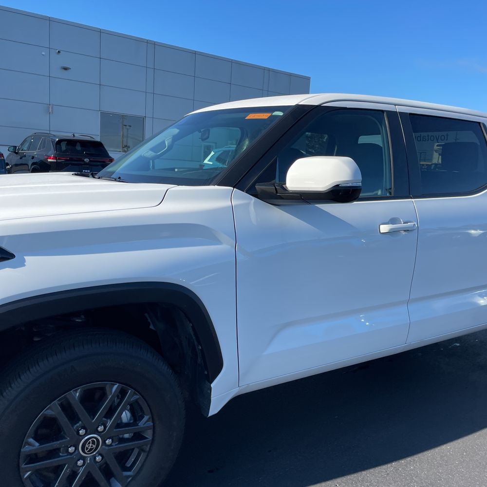 2024 Toyota Tundra SR5