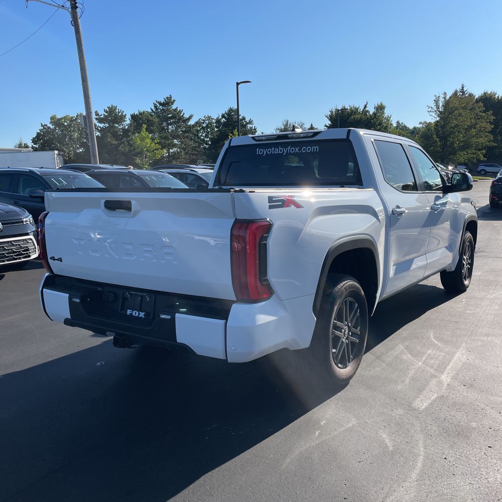2024 Toyota Tundra SR5