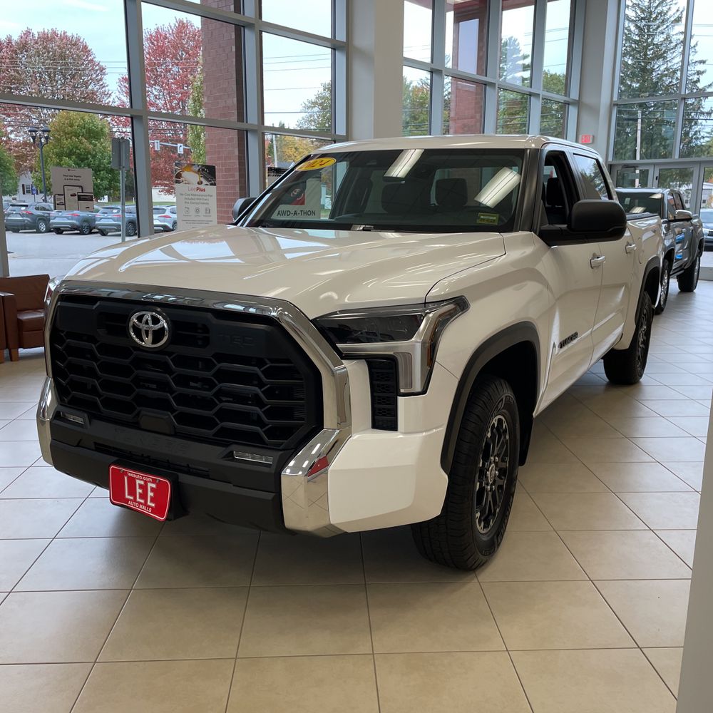 2024 Toyota Tundra SR5