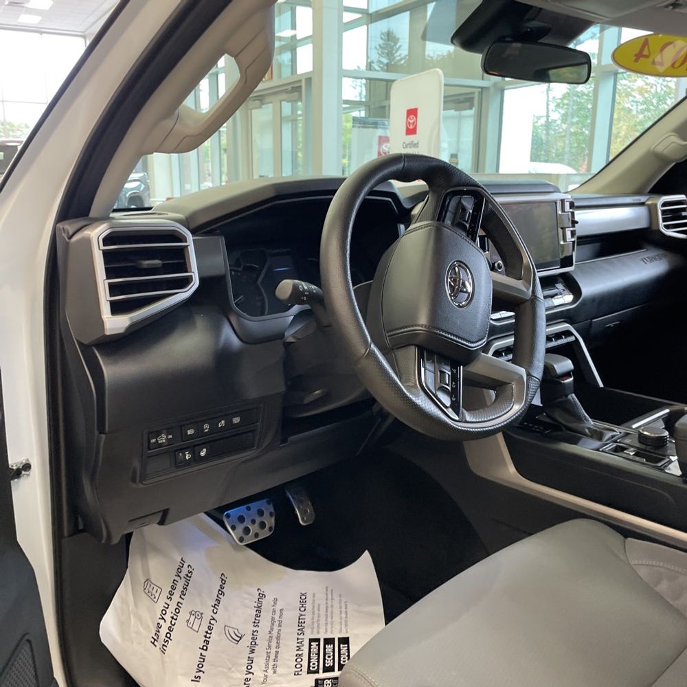 2024 Toyota Tundra SR5