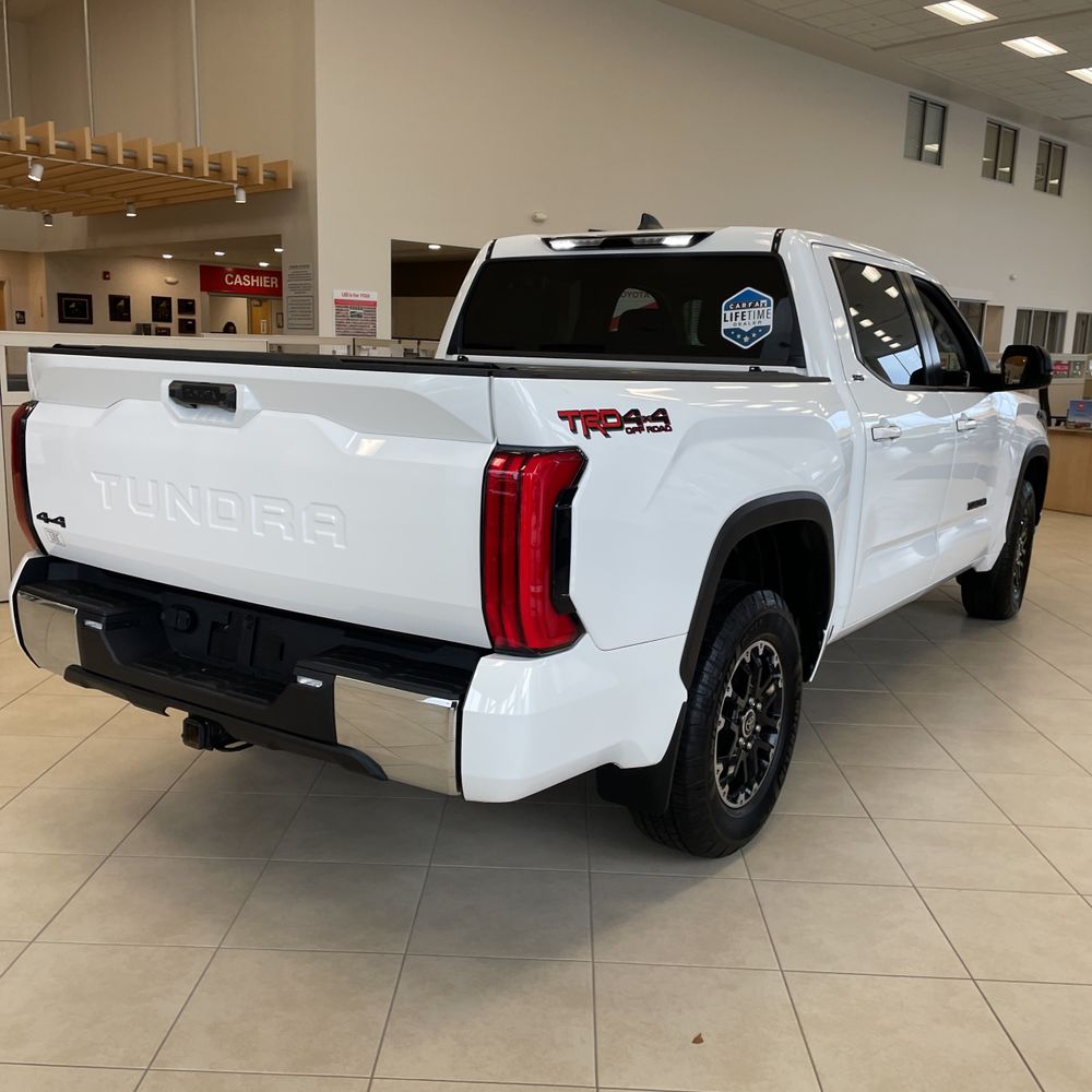 2024 Toyota Tundra SR5