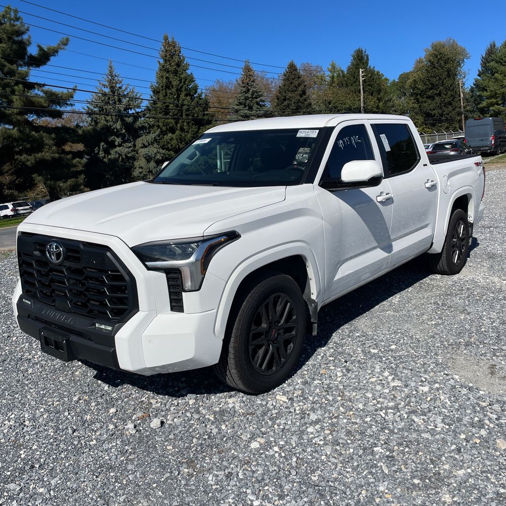 2024 Toyota Tundra SR5