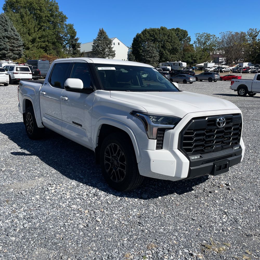2024 Toyota Tundra SR5