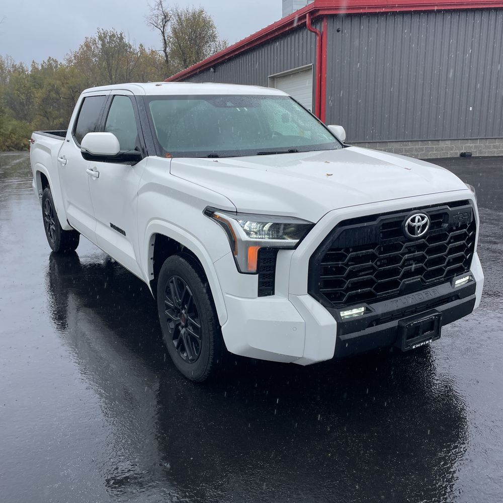 2023 Toyota Tundra SR5