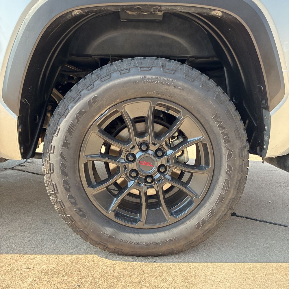 2023 Toyota Tundra SR5
