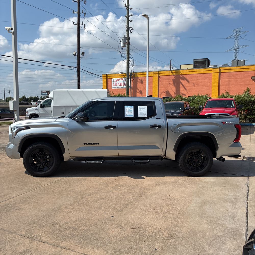 2023 Toyota Tundra SR5