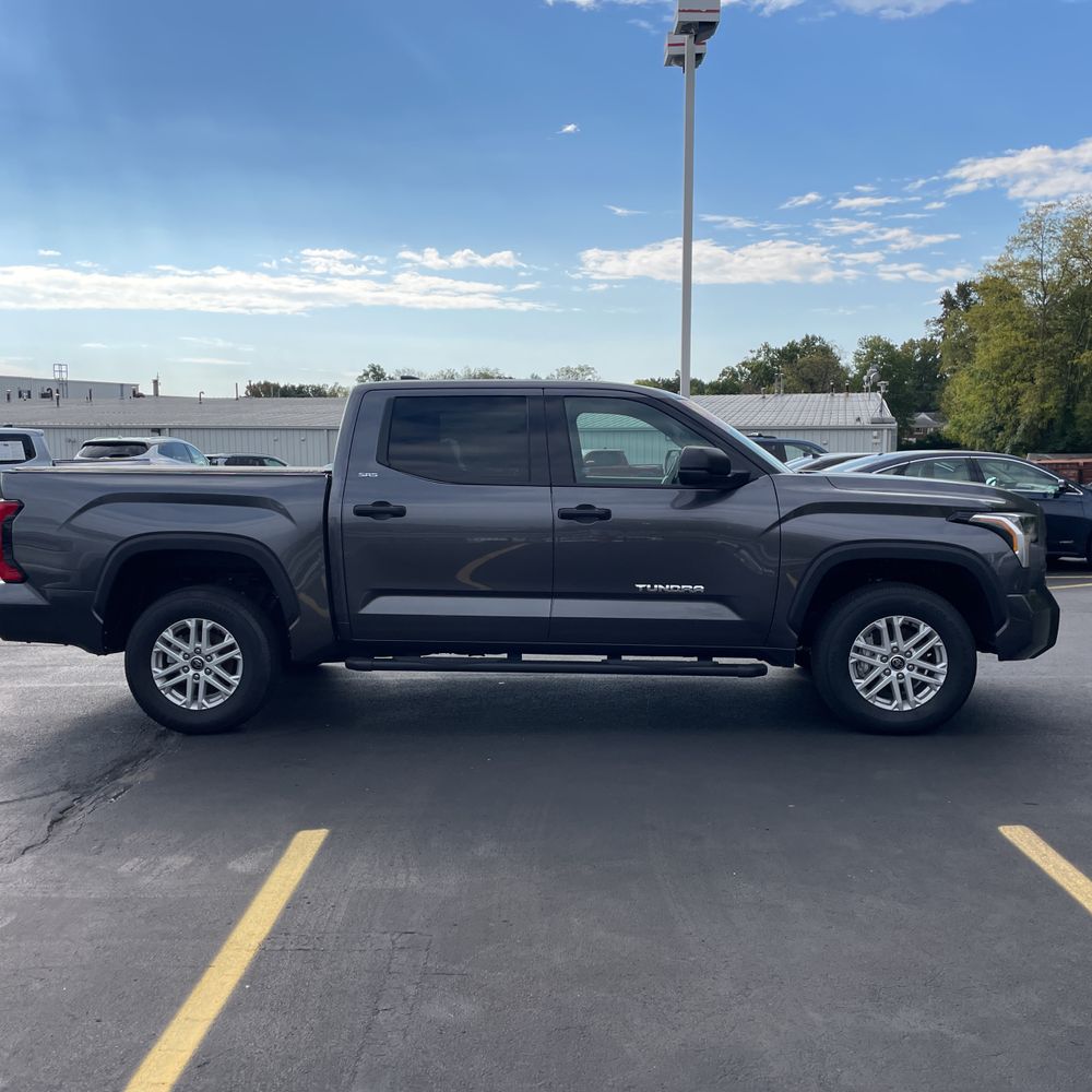 2023 Toyota Tundra SR5