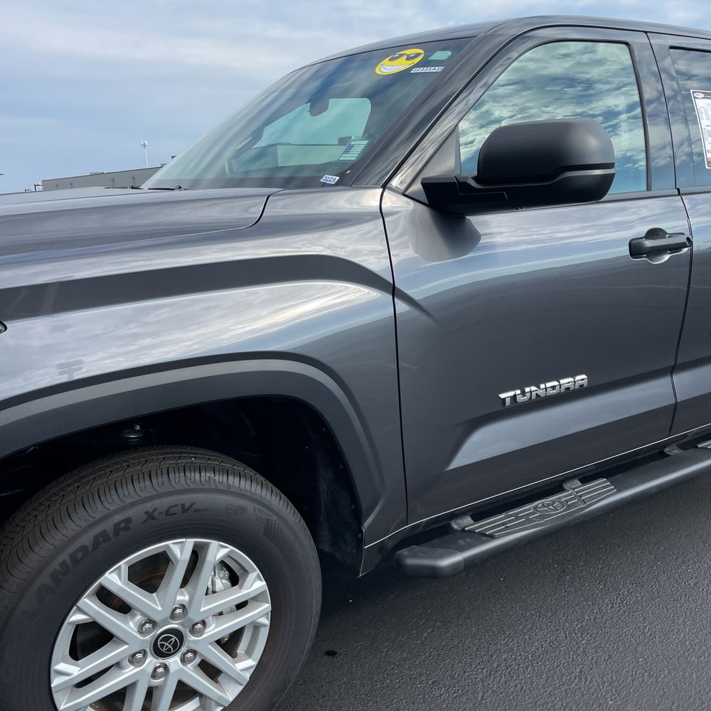 2023 Toyota Tundra SR5