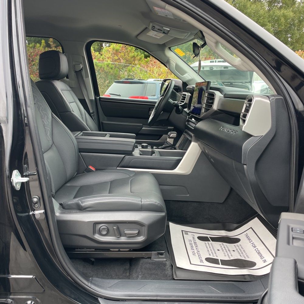 2023 Toyota Tundra SR5