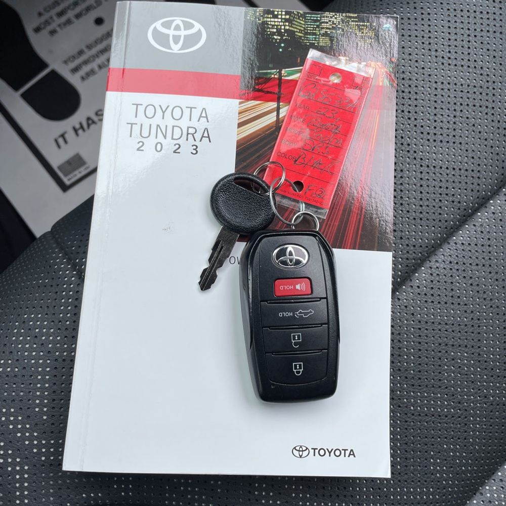 2023 Toyota Tundra SR5