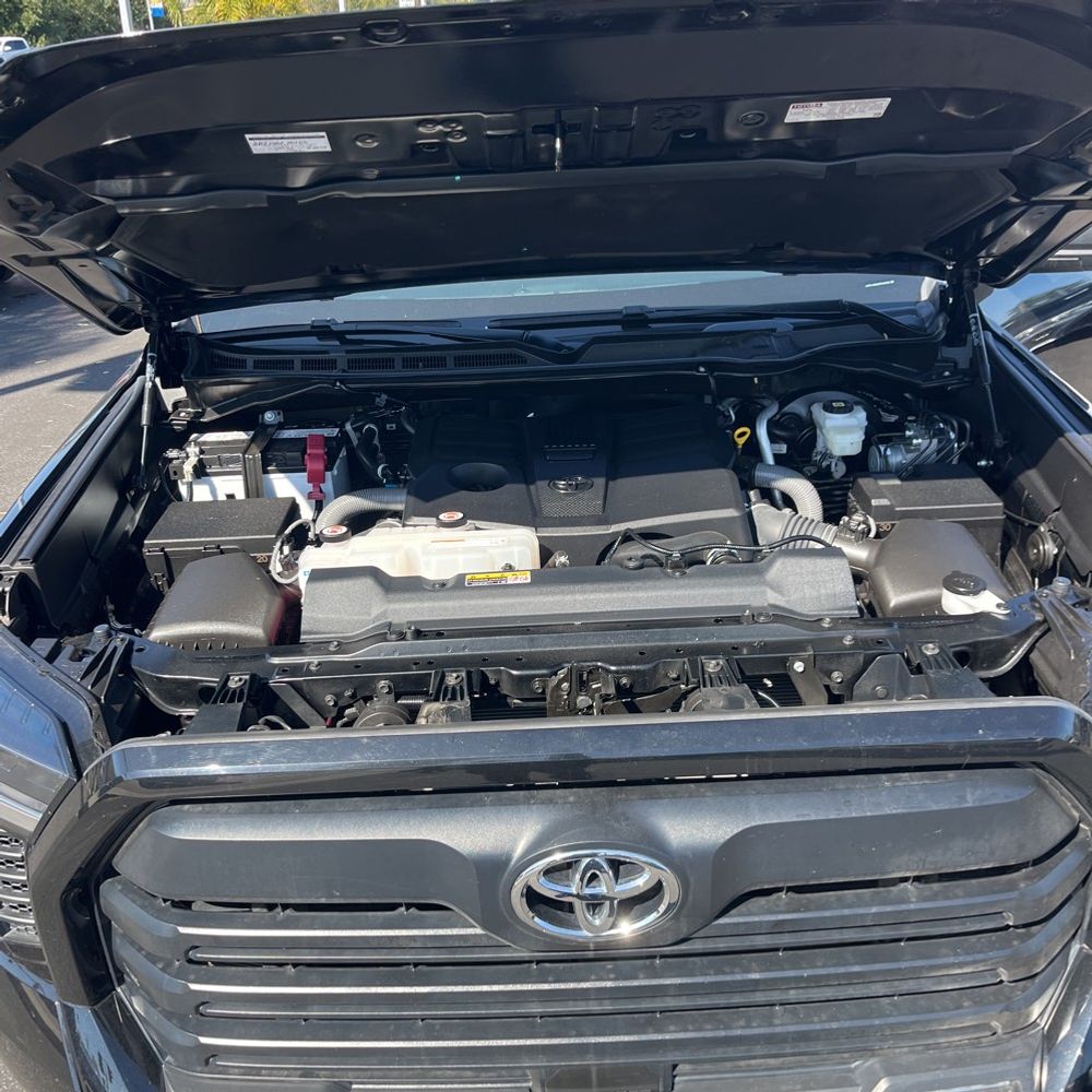 2024 Toyota Tundra SR5