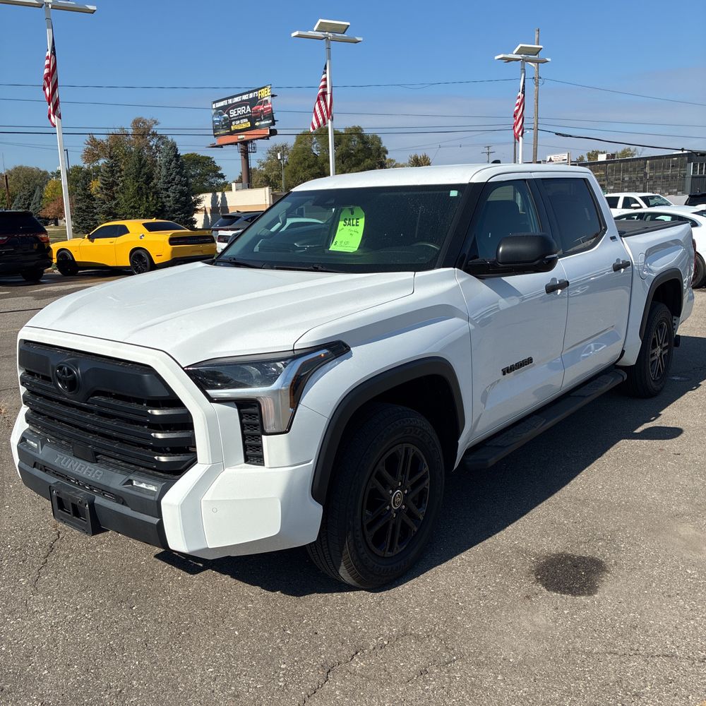 2022 Toyota Tundra SR5