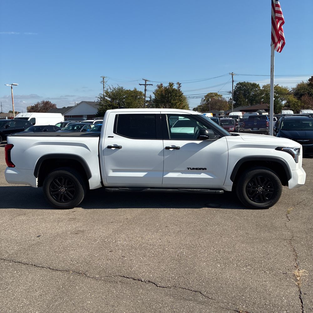2022 Toyota Tundra SR5