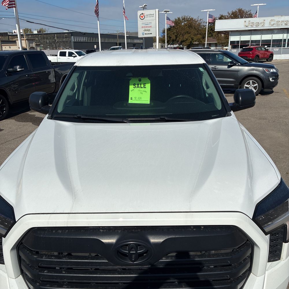2022 Toyota Tundra SR5