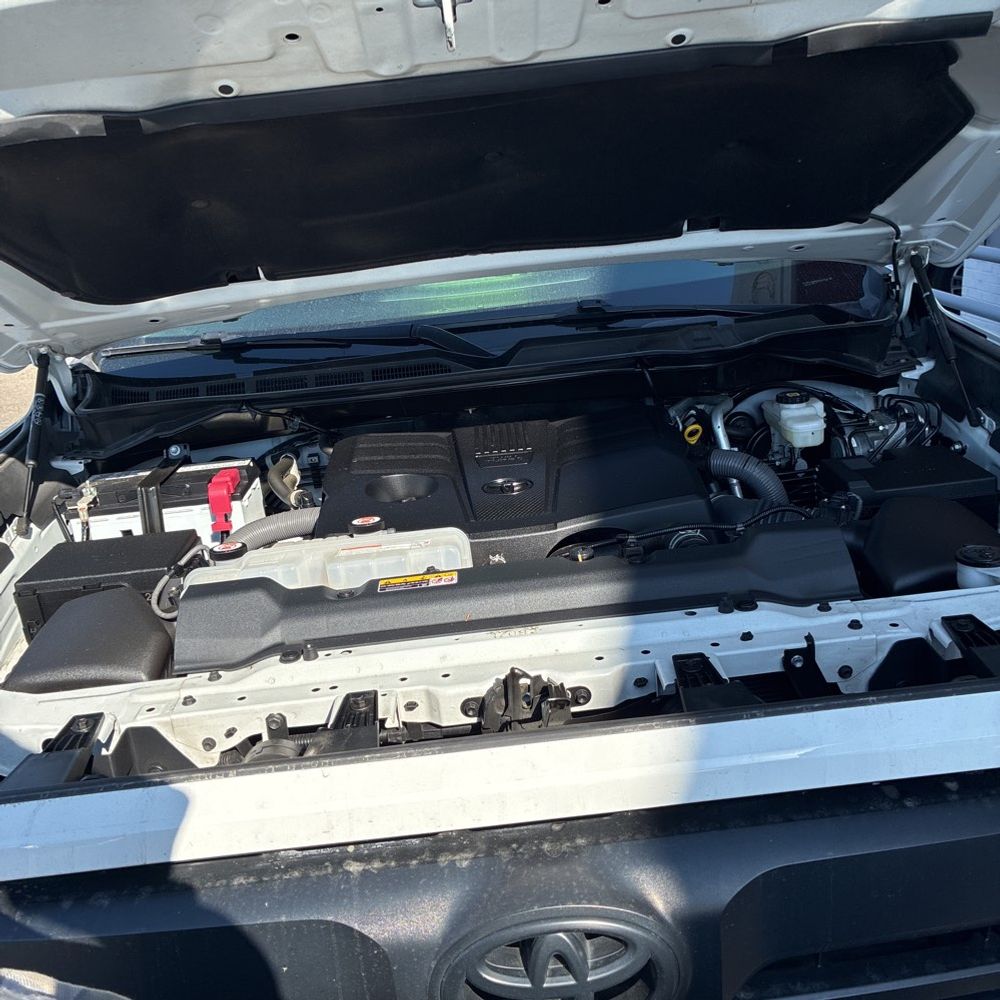 2022 Toyota Tundra SR5