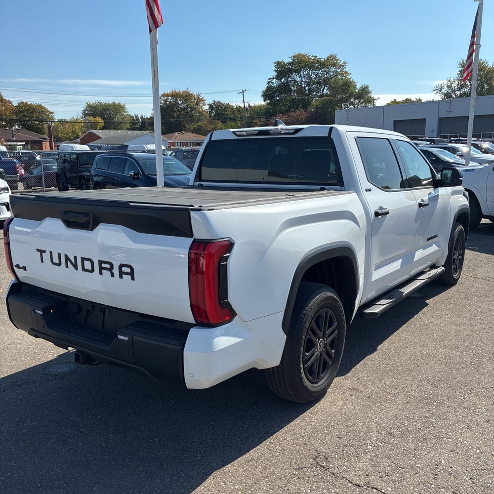 2022 Toyota Tundra SR5