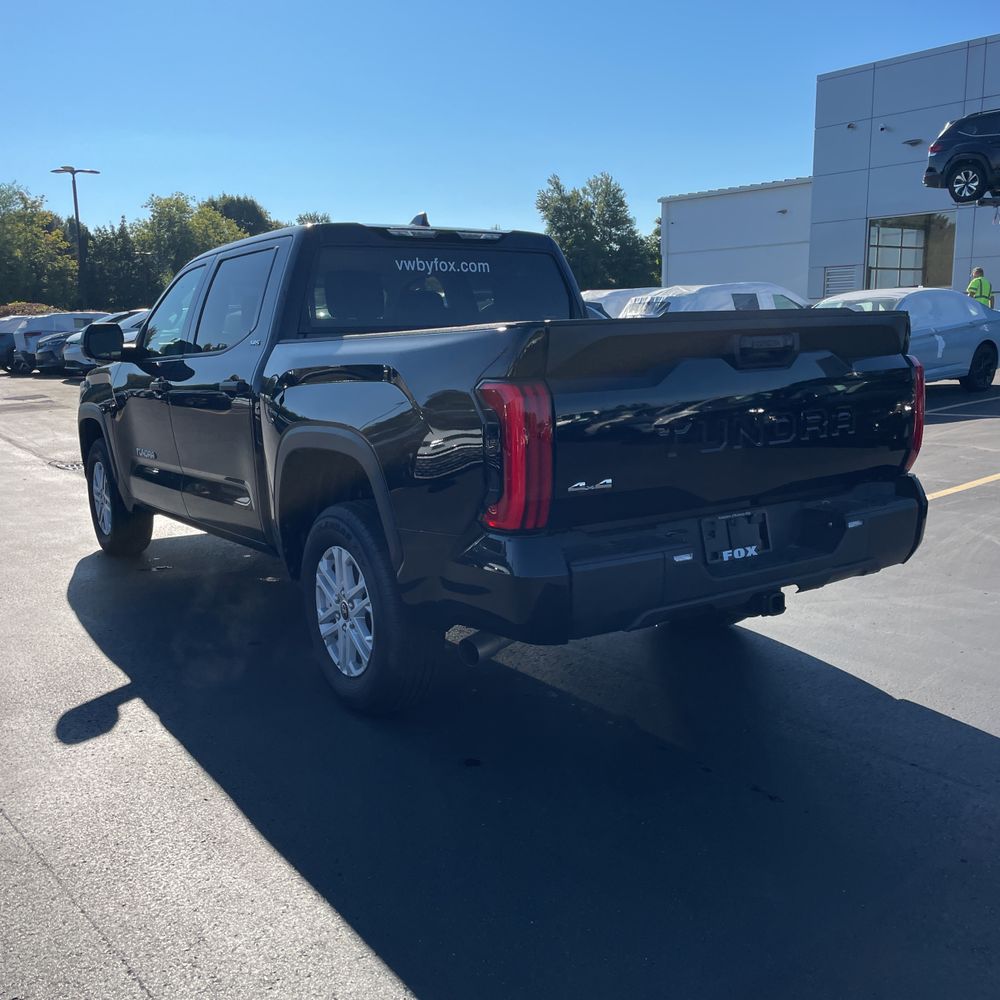 2024 Toyota Tundra SR5