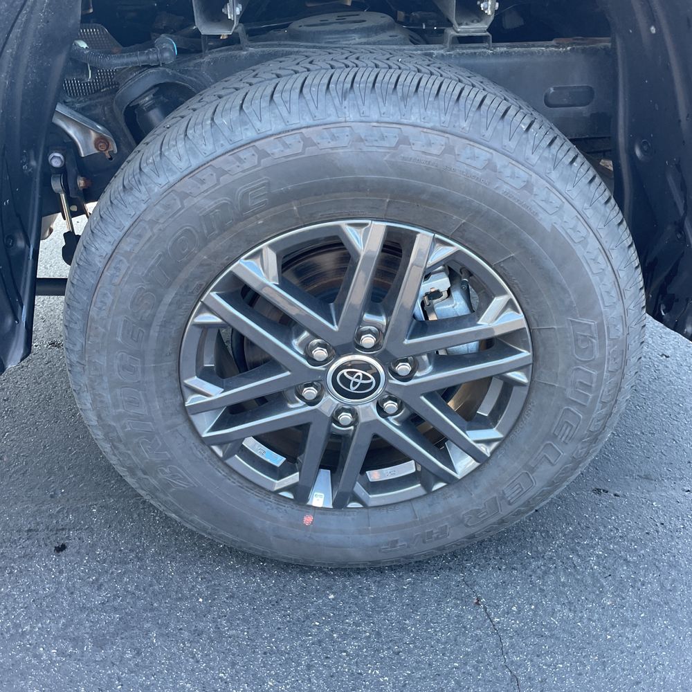 2024 Toyota Tundra SR5