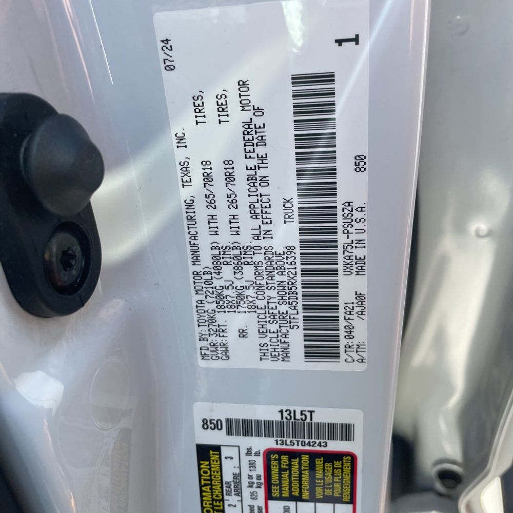 2024 Toyota Tundra SR5