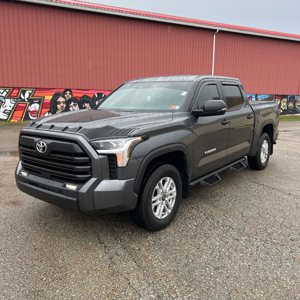 2025 Toyota Tundra SR5