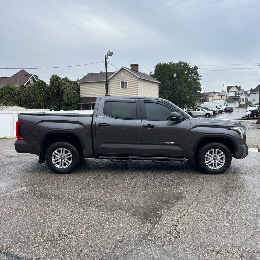 2025 Toyota Tundra SR5