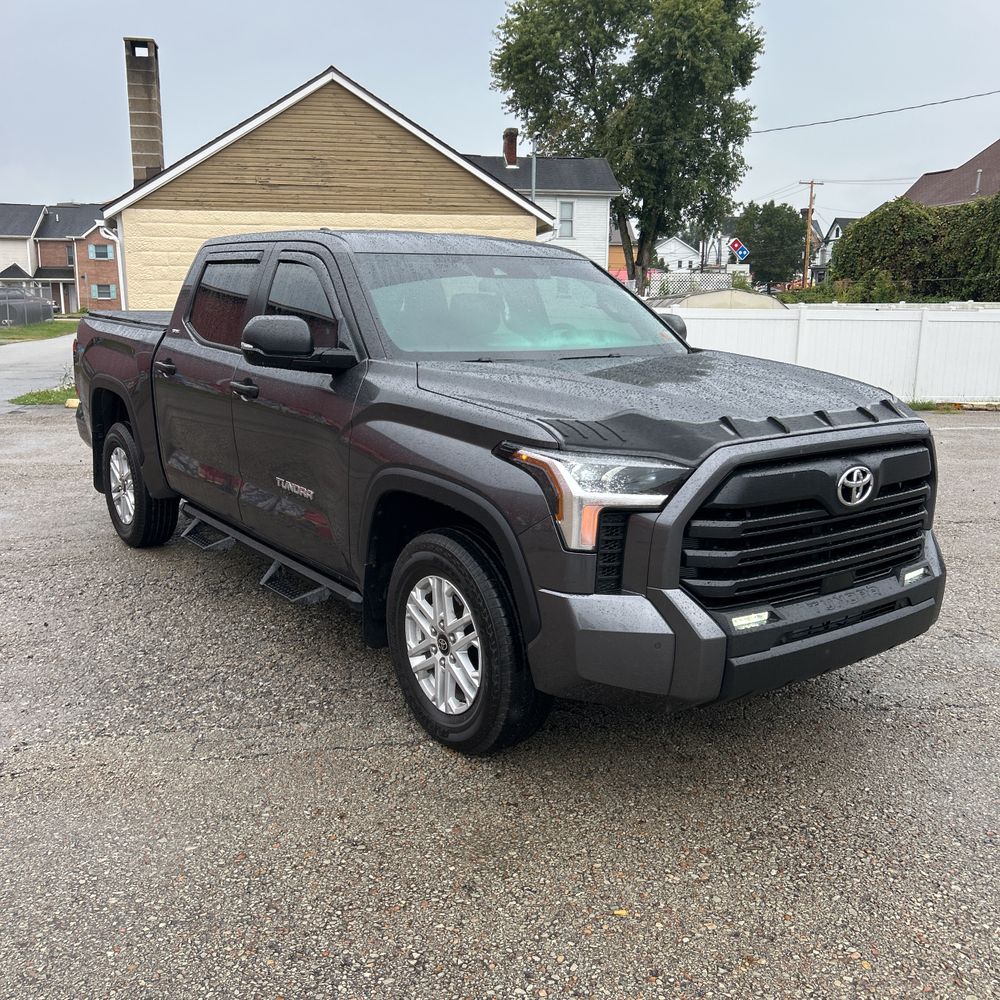 2025 Toyota Tundra SR5