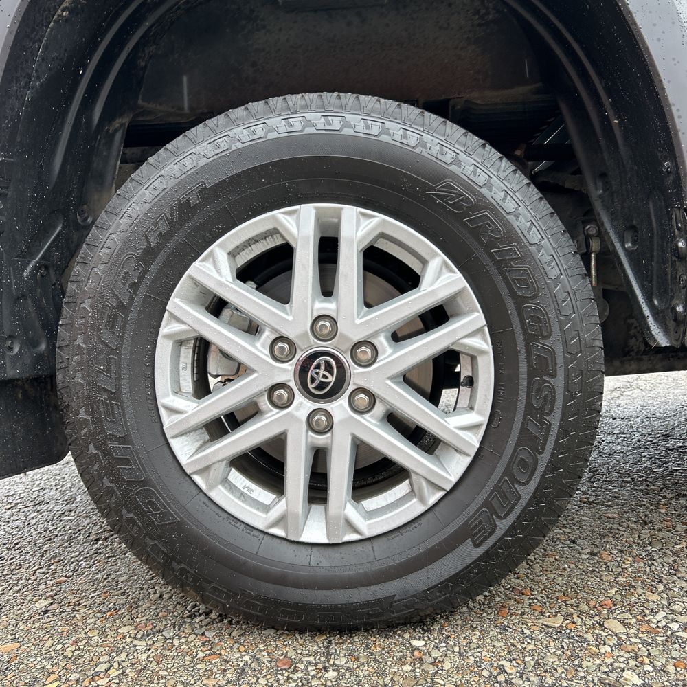 2025 Toyota Tundra SR5