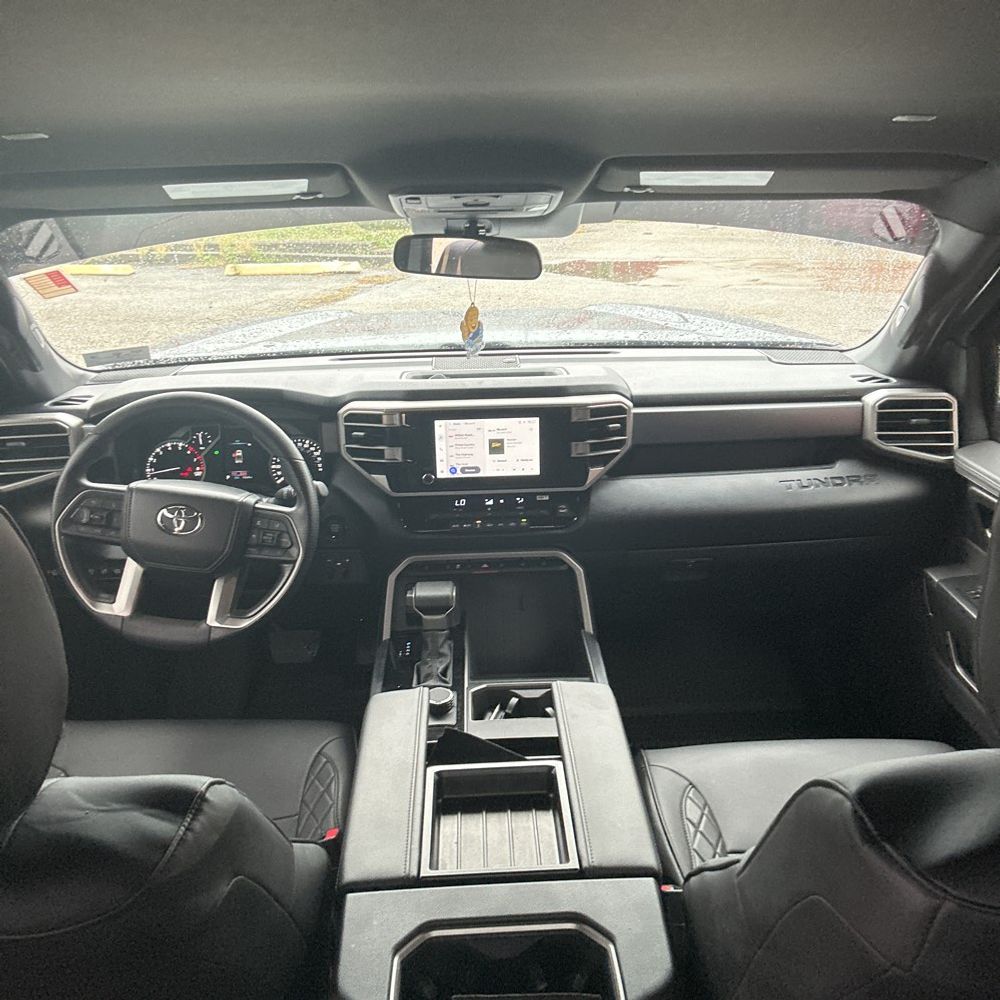 2025 Toyota Tundra SR5