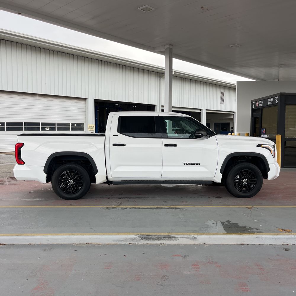 2022 Toyota Tundra SR5