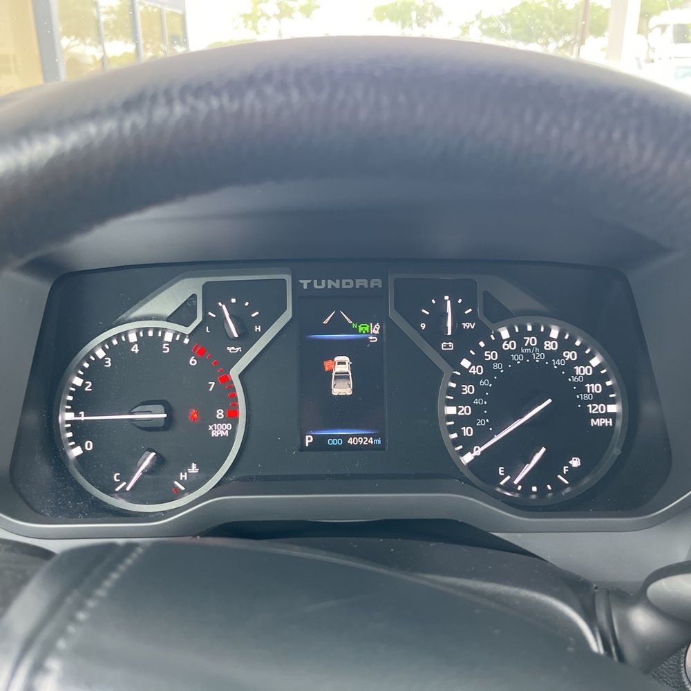 2022 Toyota Tundra SR5