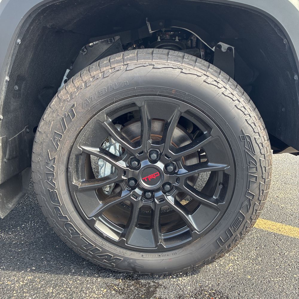 2025 Toyota Tundra SR5