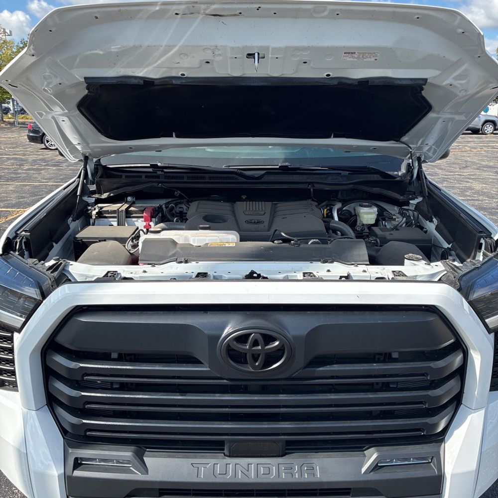 2025 Toyota Tundra SR5