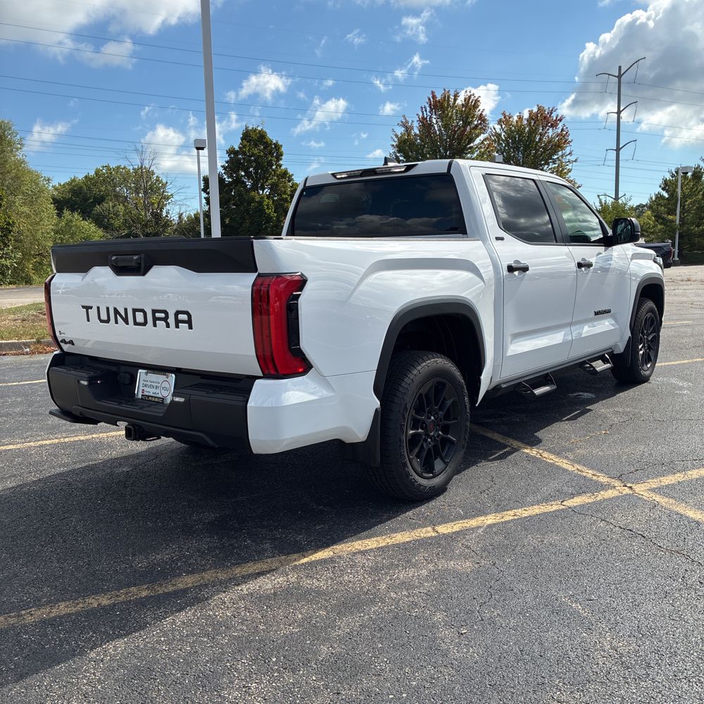 2025 Toyota Tundra SR5