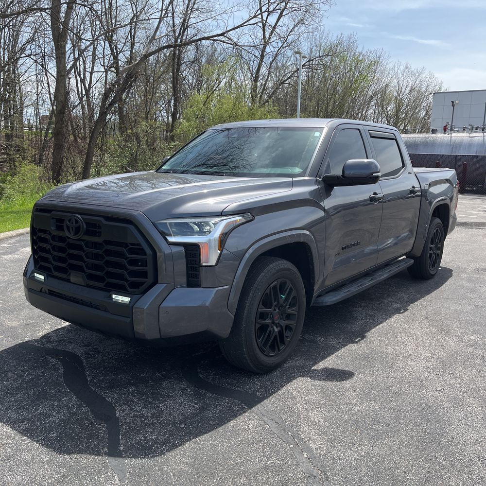 2024 Toyota Tundra SR5