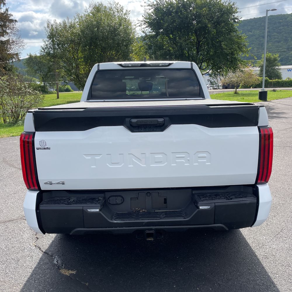 2025 Toyota Tundra SR5