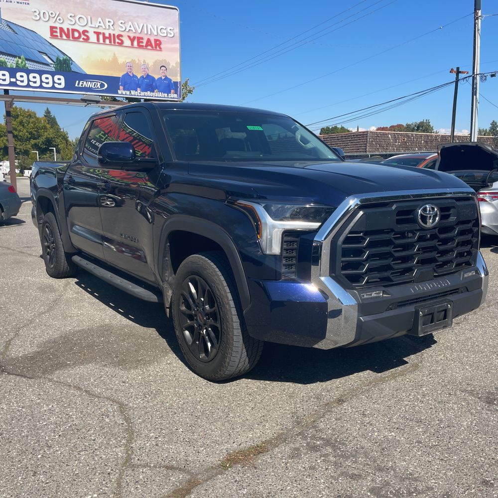 2023 Toyota Tundra SR5