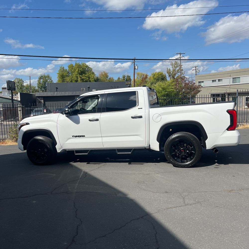 2022 Toyota Tundra SR5