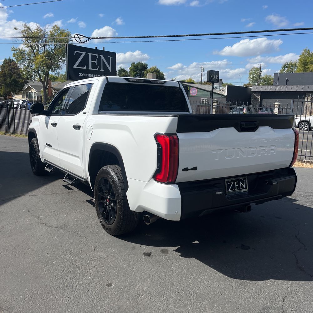 2022 Toyota Tundra SR5