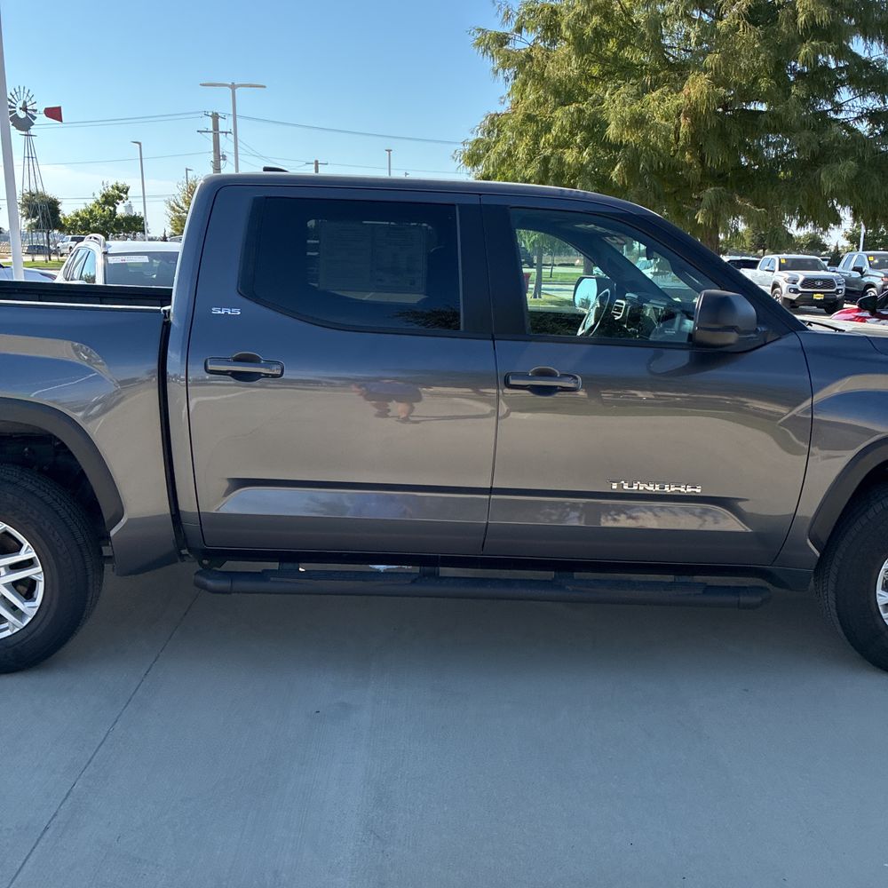 2025 Toyota Tundra SR5
