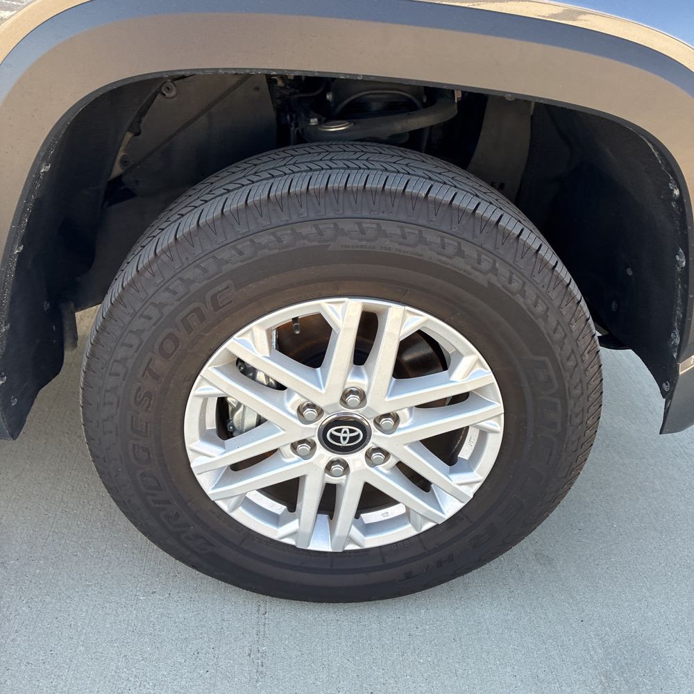 2025 Toyota Tundra SR5